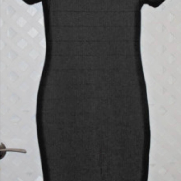 Haute Monde Elegant Black Midi Dress - Picture 4 of 9